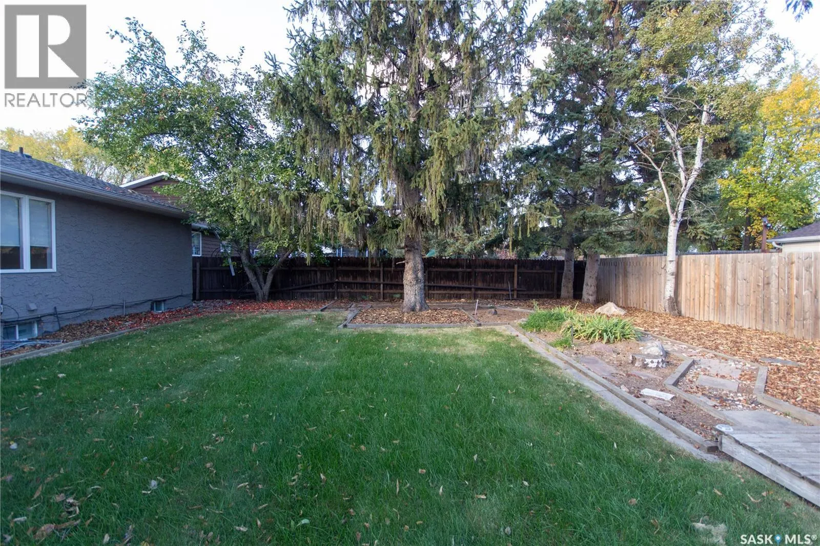 10710 Meighen CRESCENT