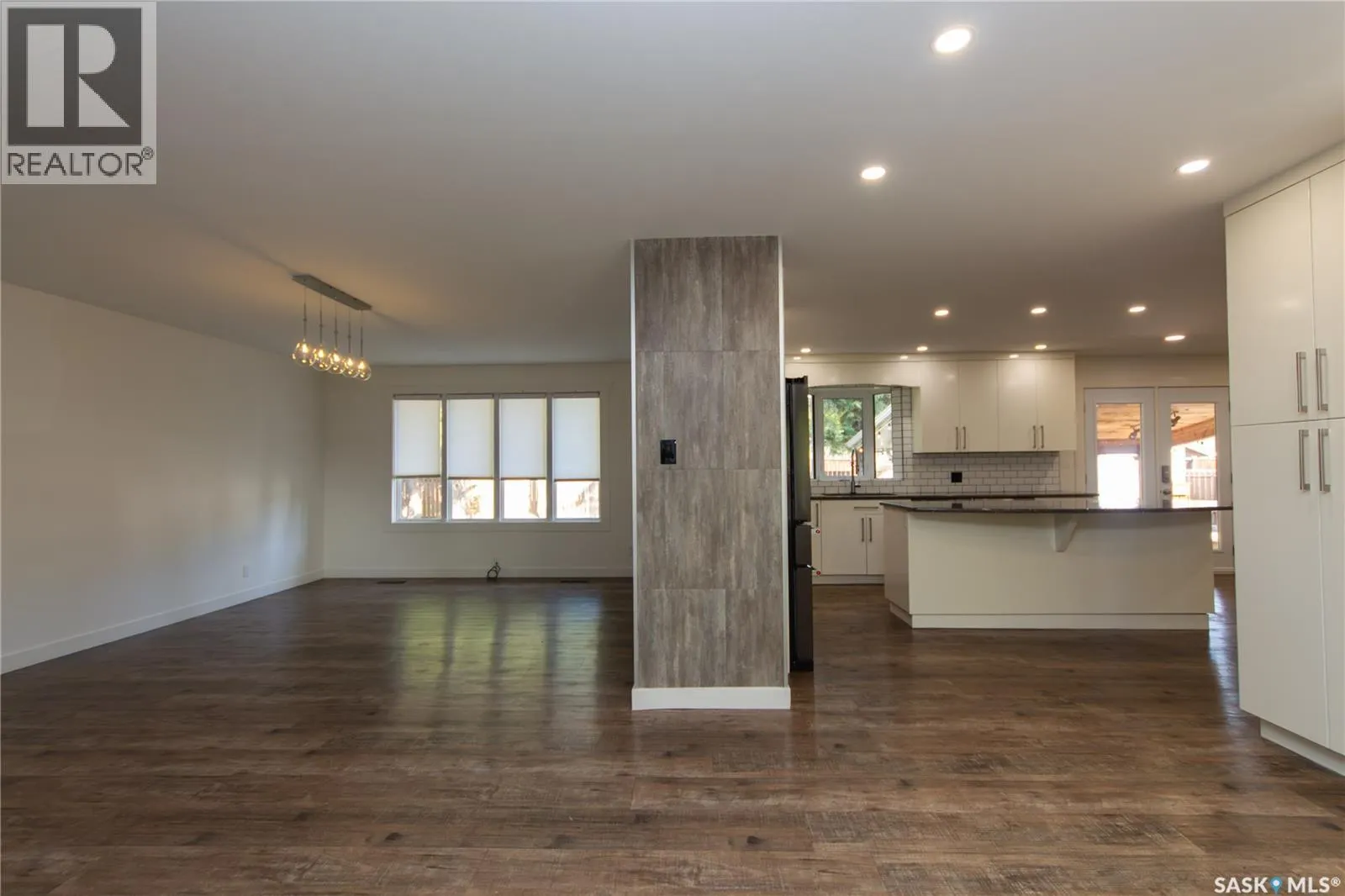 10710 Meighen CRESCENT