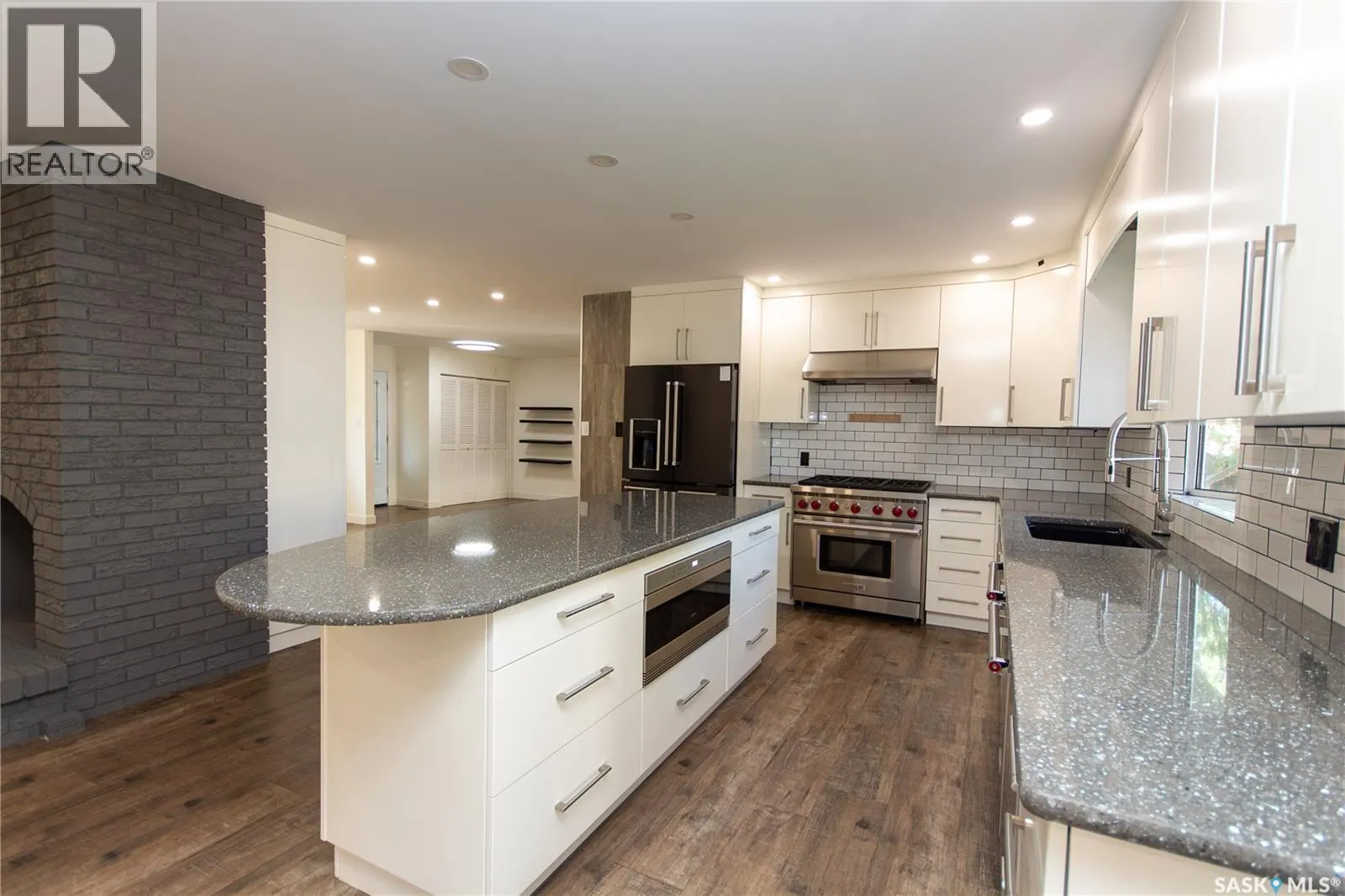 10710 Meighen CRESCENT