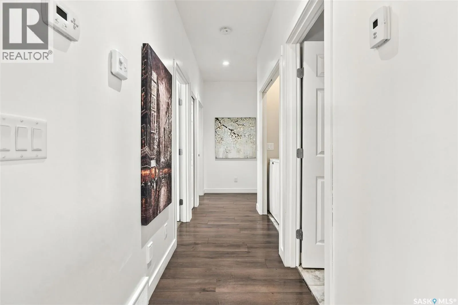 638 Aspen CRESCENT