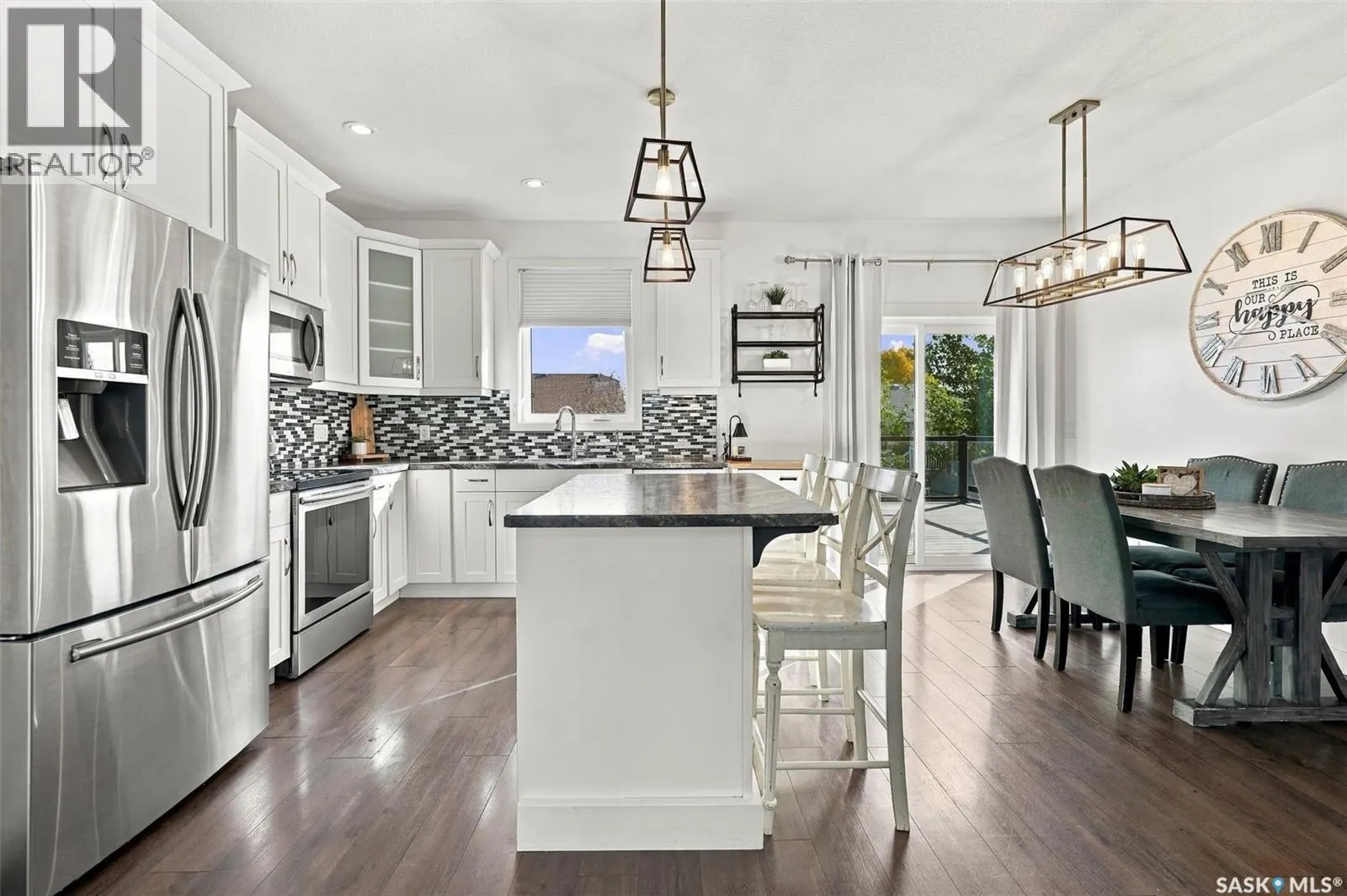 638 Aspen CRESCENT