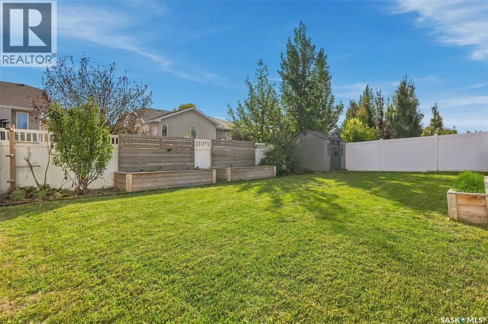 638 Aspen CRESCENT