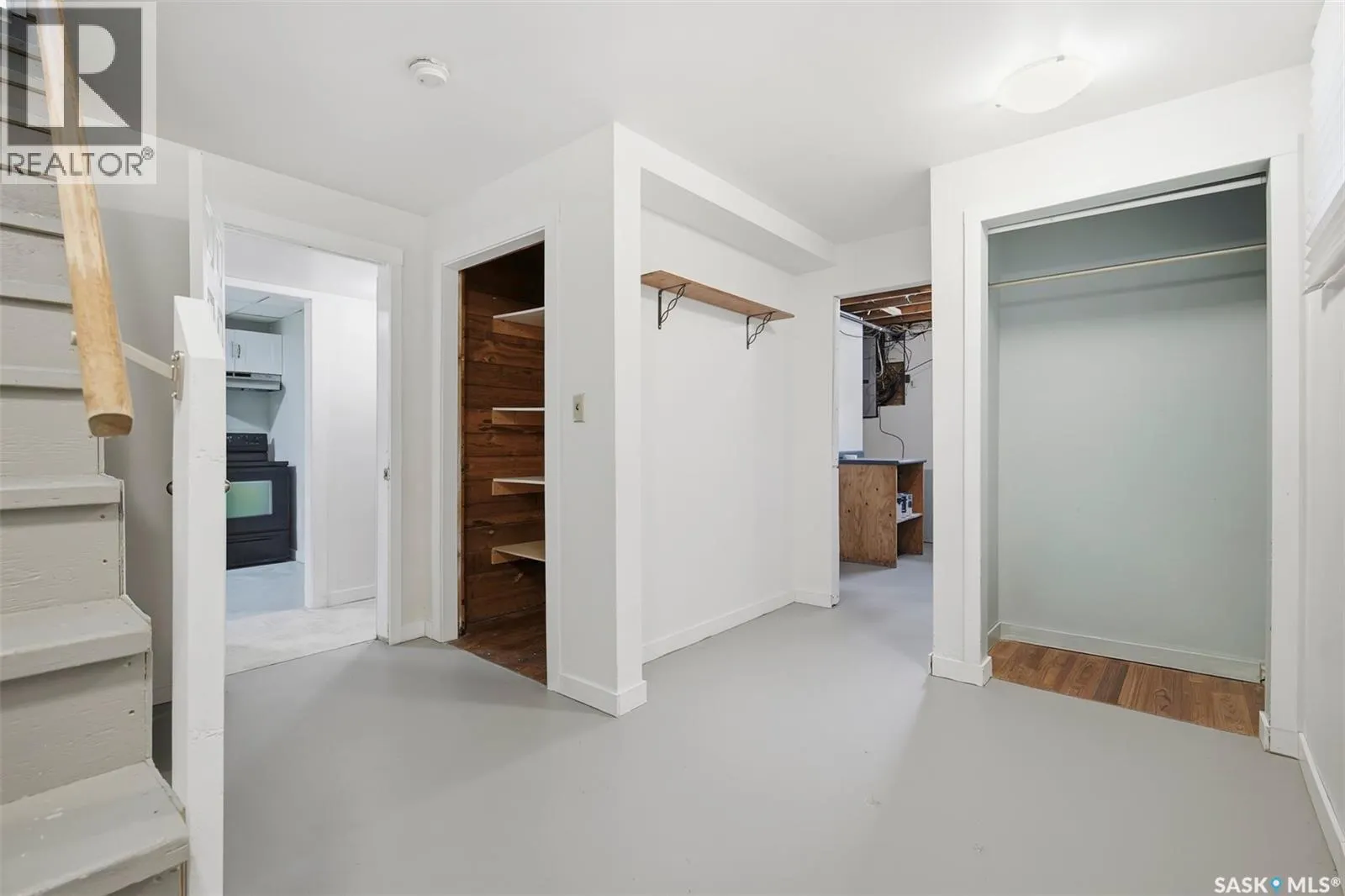 1919 14th STREET W
