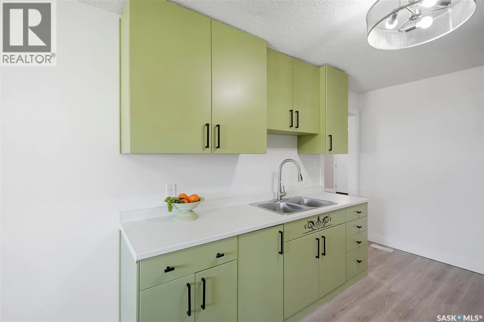 1919 14th STREET W