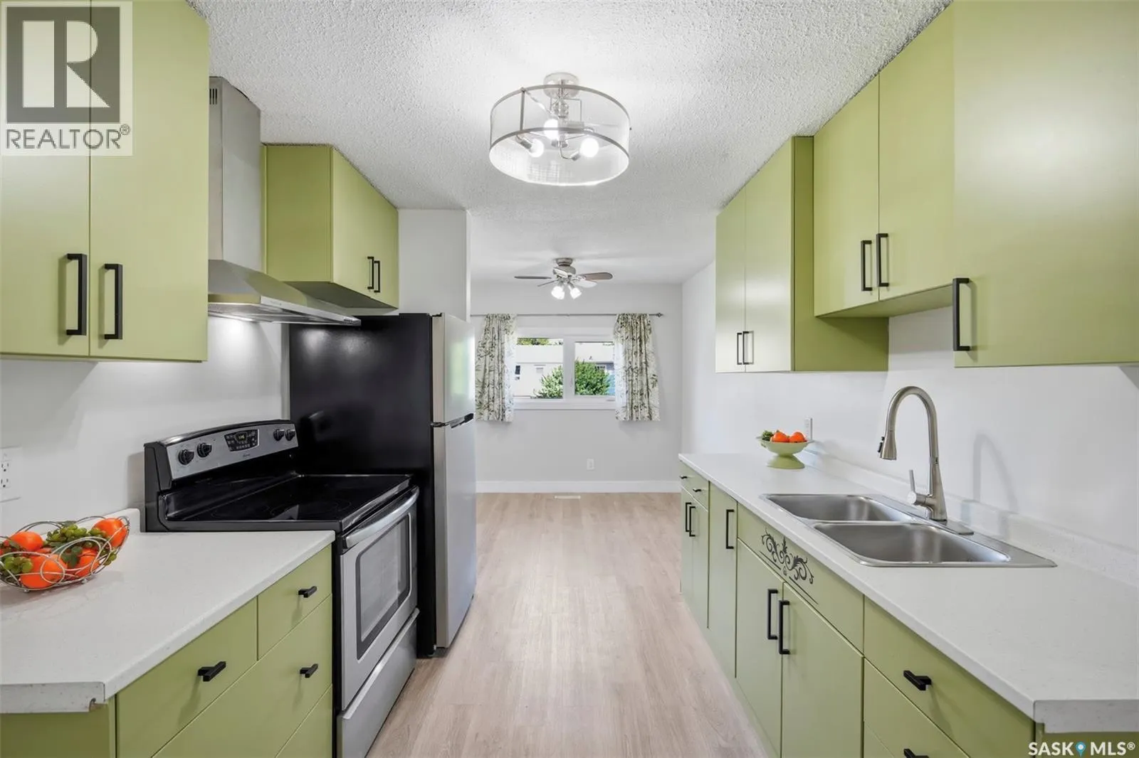 1919 14th STREET W