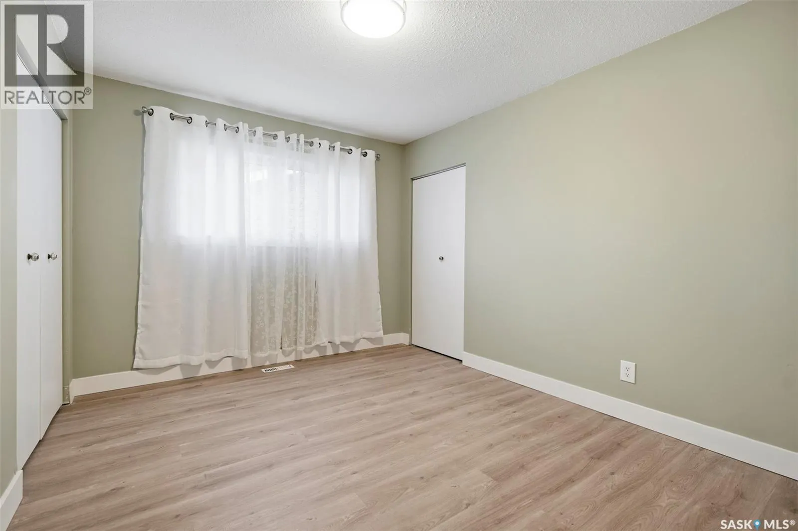 1919 14th STREET W