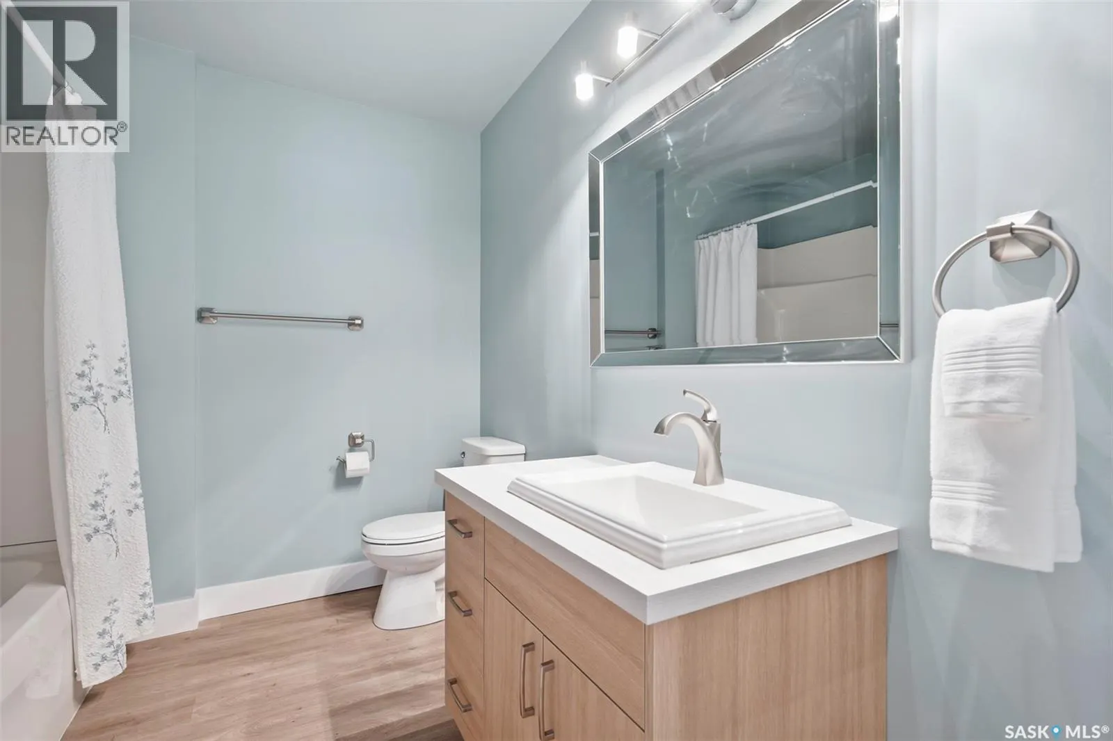 1919 14th STREET W