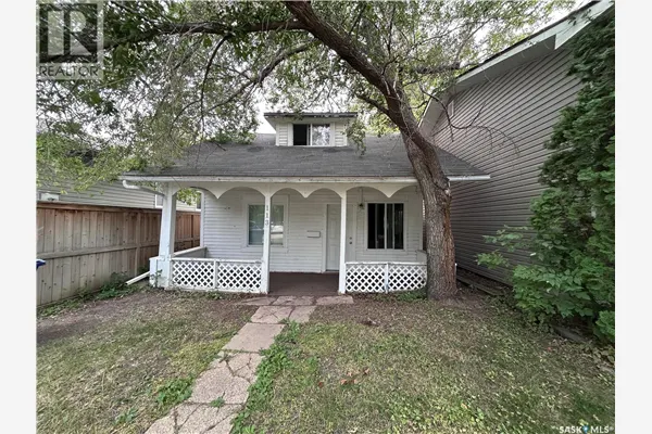 113 109th STREET W