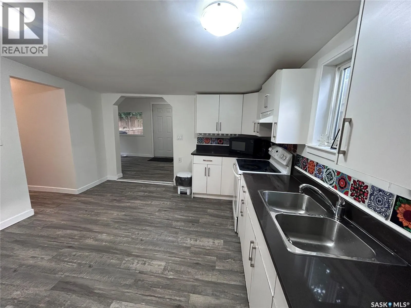 113 109th STREET W