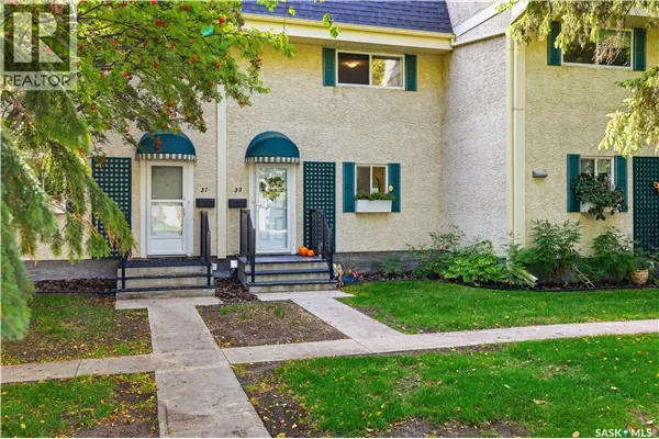 33 Ryan ROAD