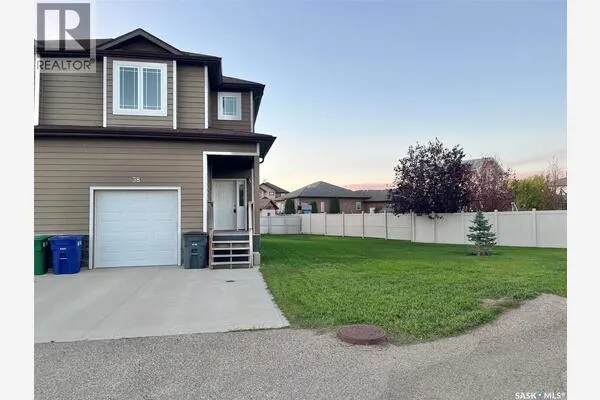 38 McKenzie LANE
