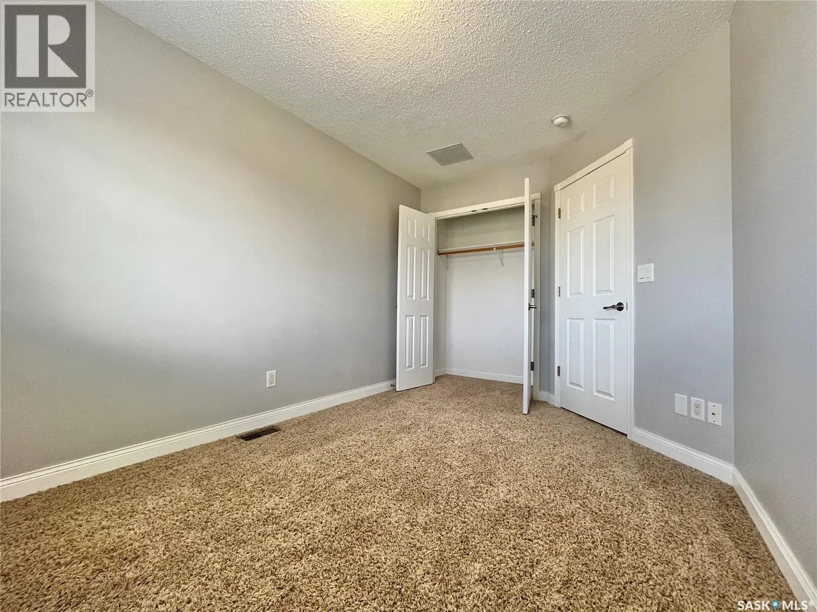 38 McKenzie LANE