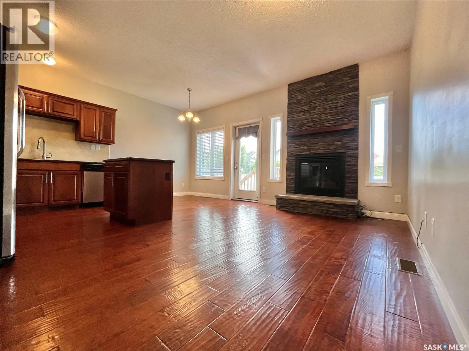 38 McKenzie LANE