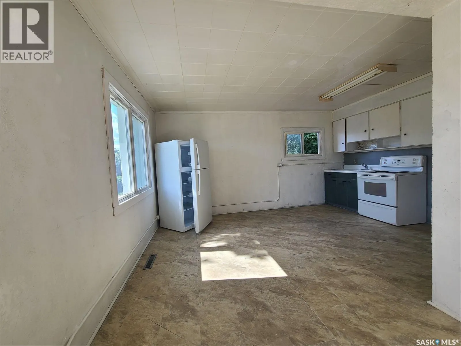 130 26th STREET W