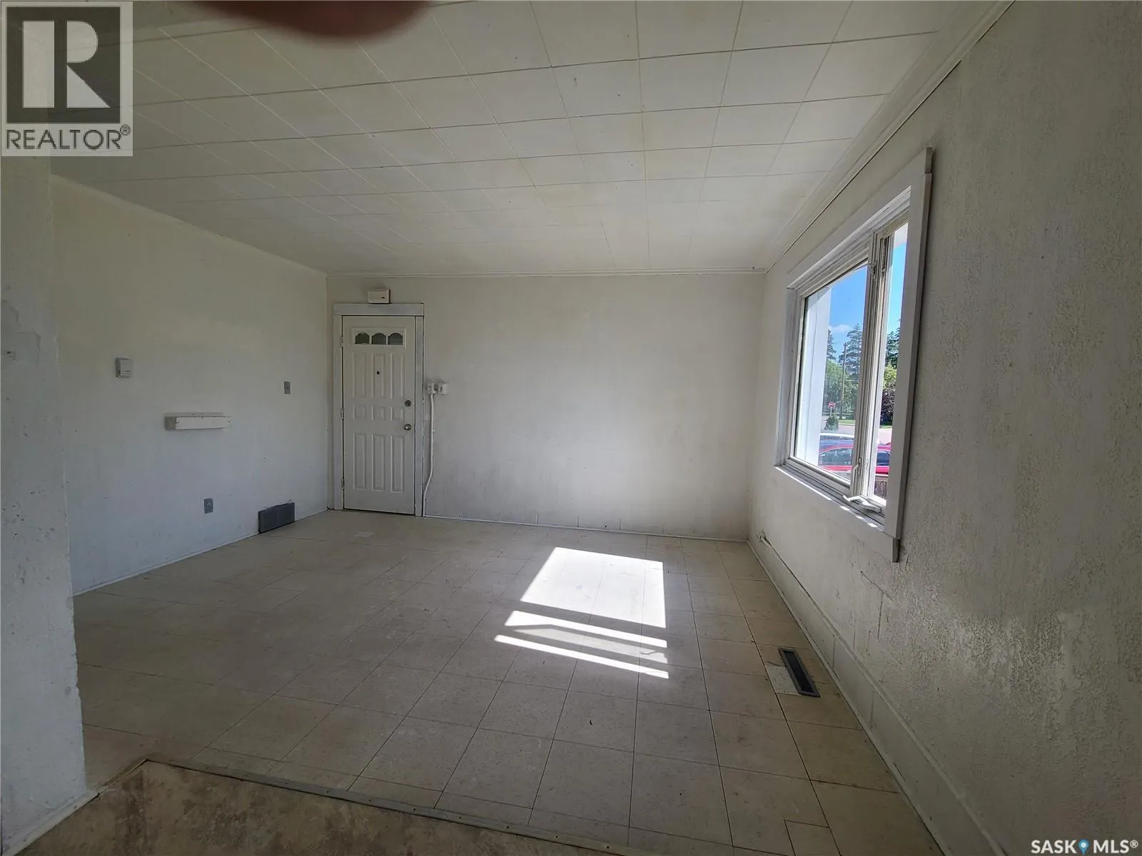 130 26th STREET W