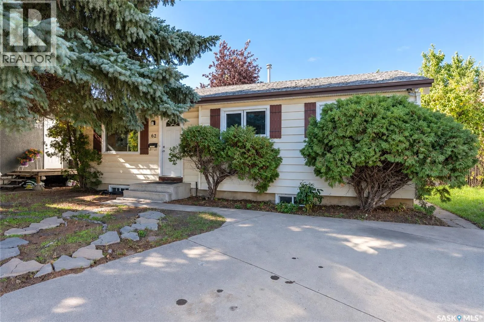 62 Ramsay COURT