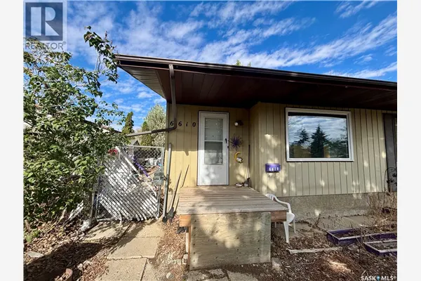 6610 Collins BAY