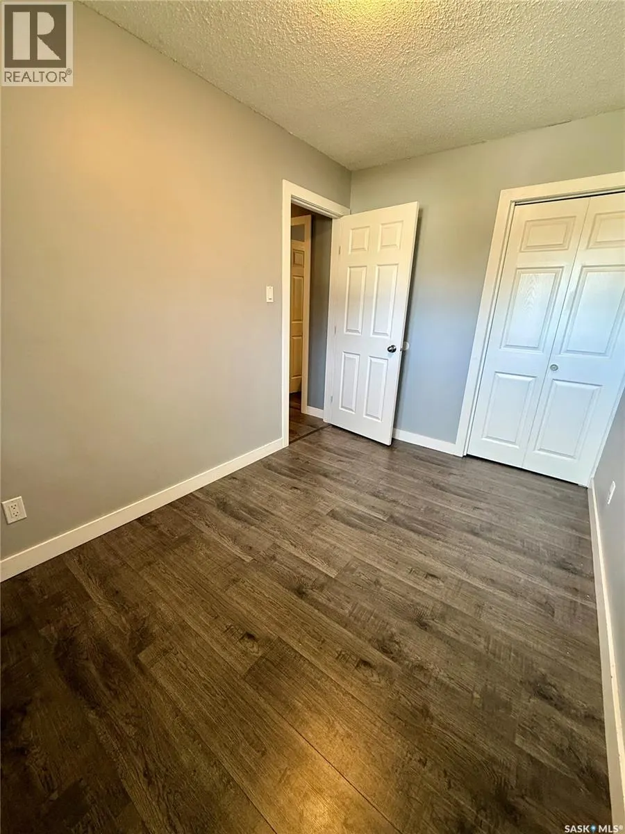 1511 Grandview STREET W