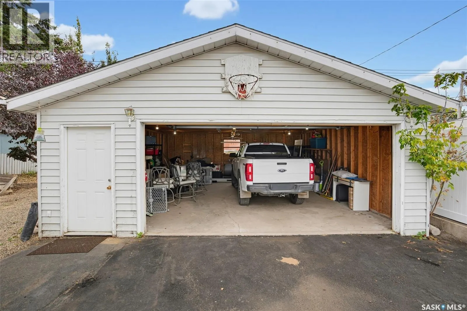 1108 Tiffin CRESCENT