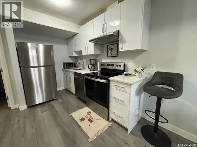 348 Pepper PLACE