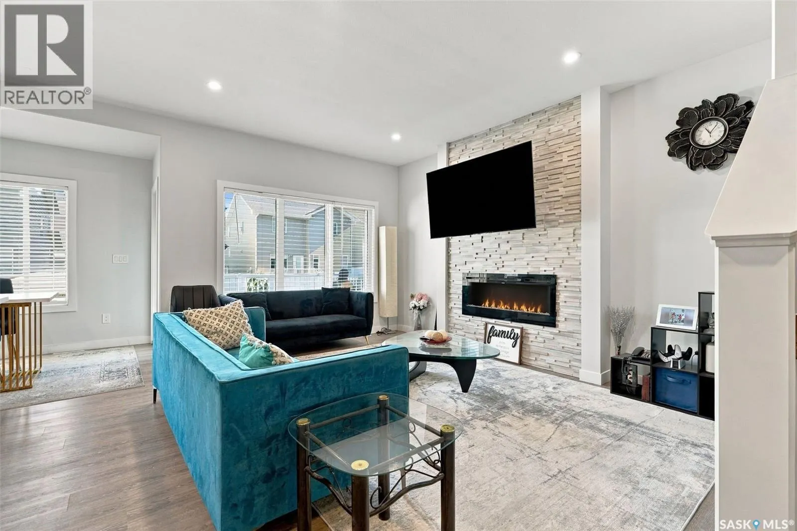 348 Pepper PLACE