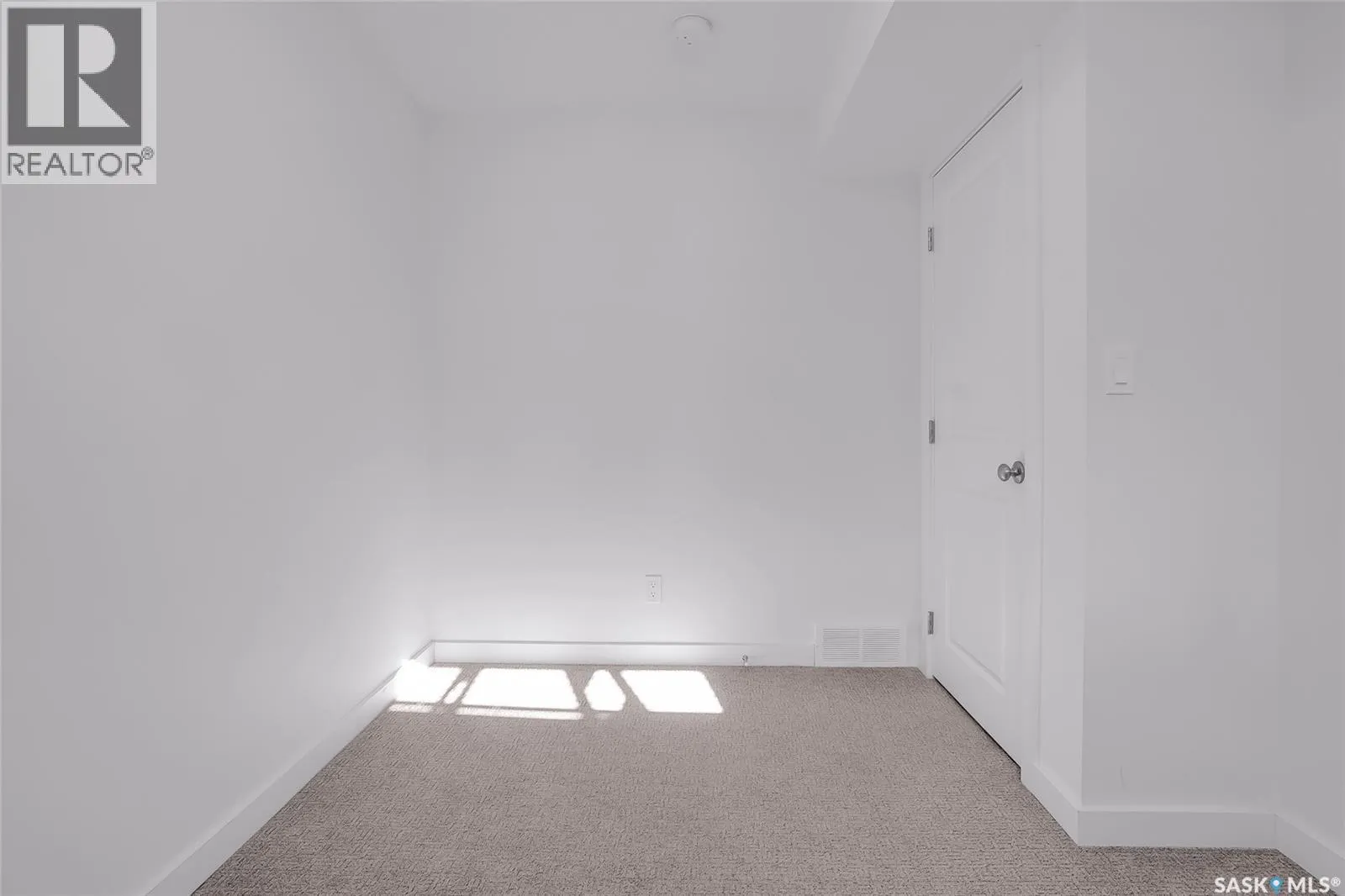 404 Underhill ROAD