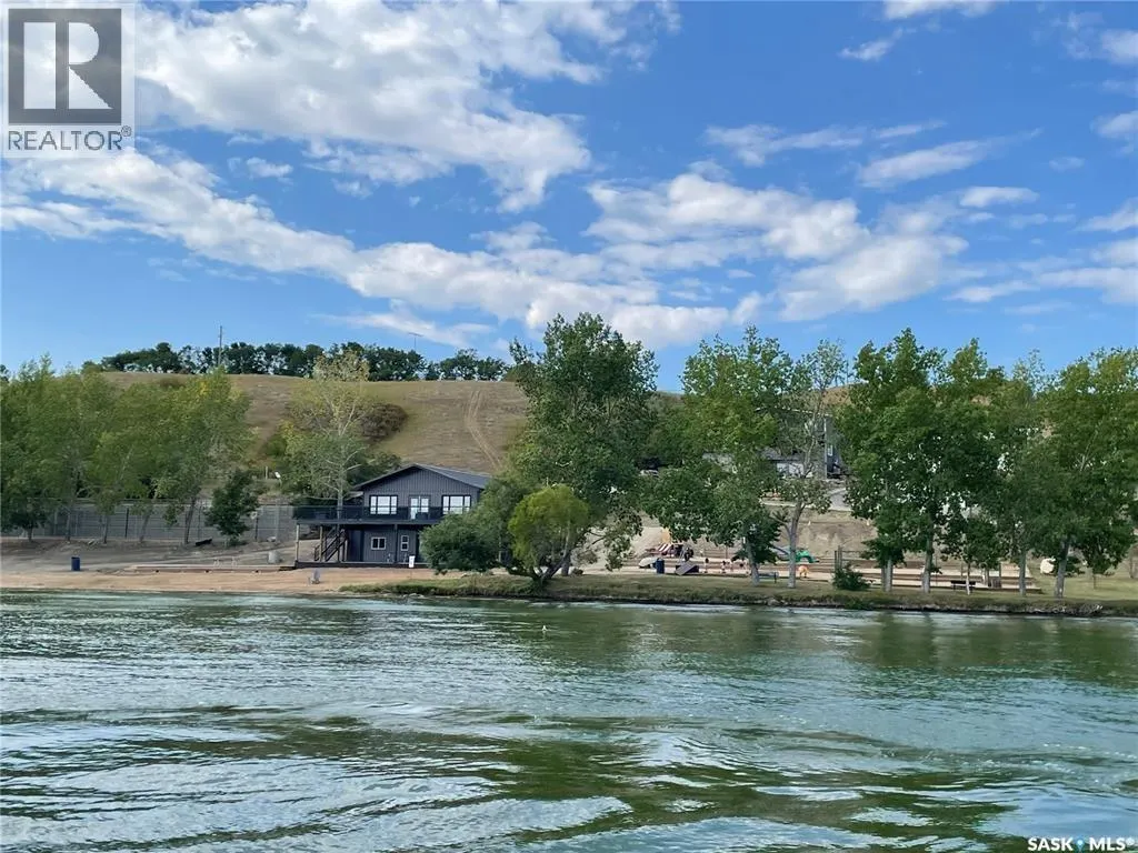 33 Pelican PASS