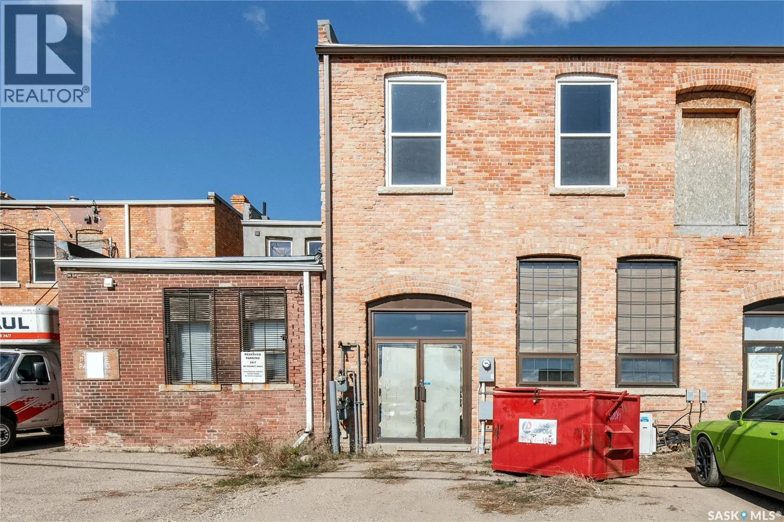 45 High STREET W