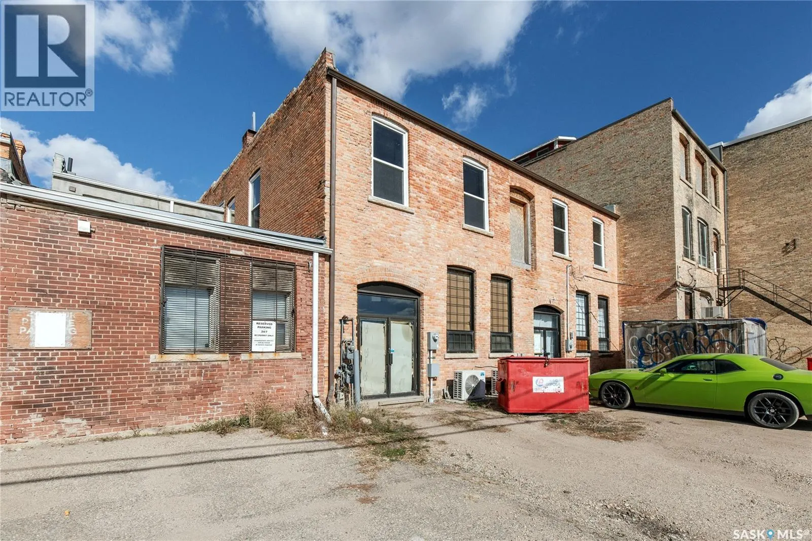 45 High STREET W
