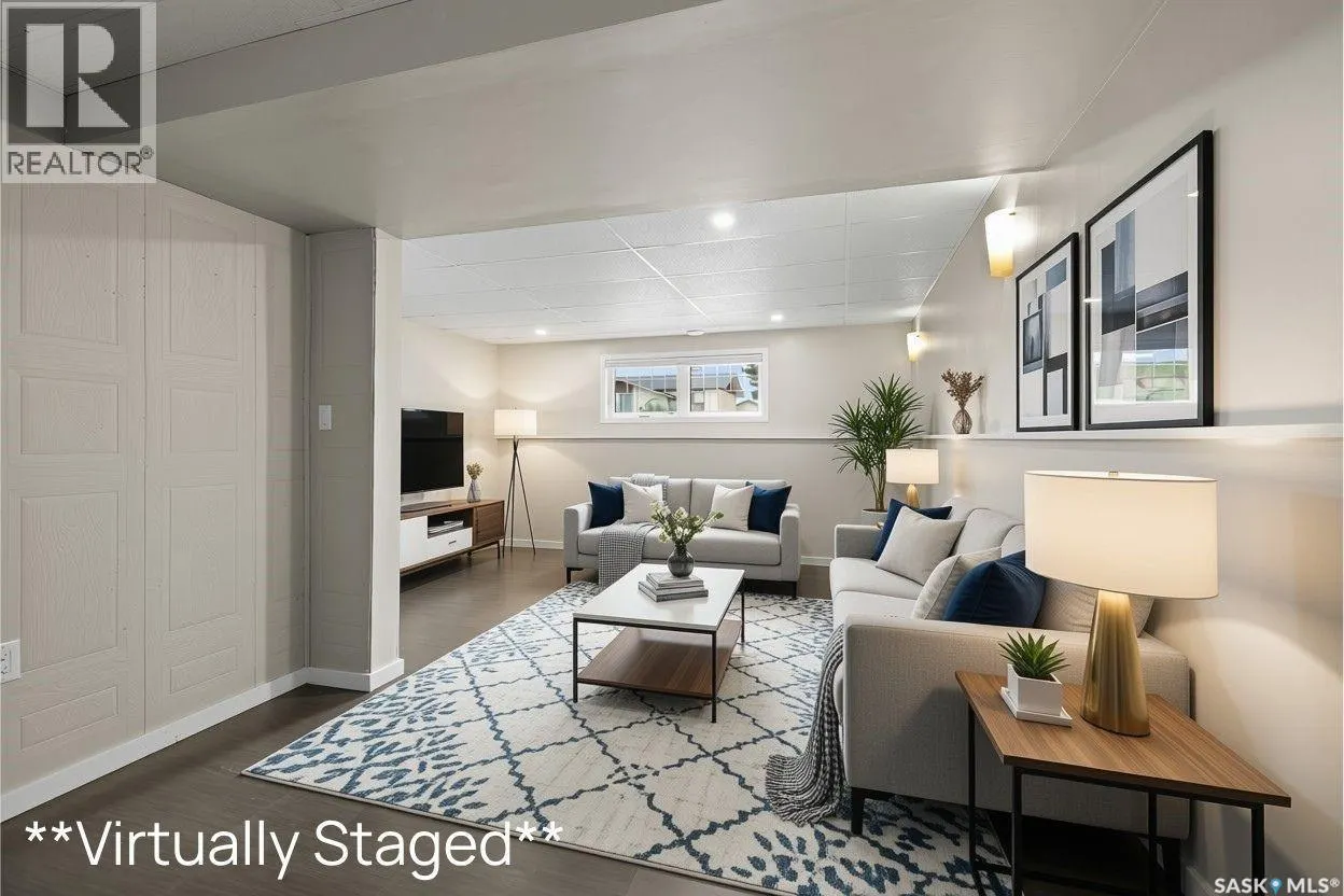 1538 SPADINA STREET W