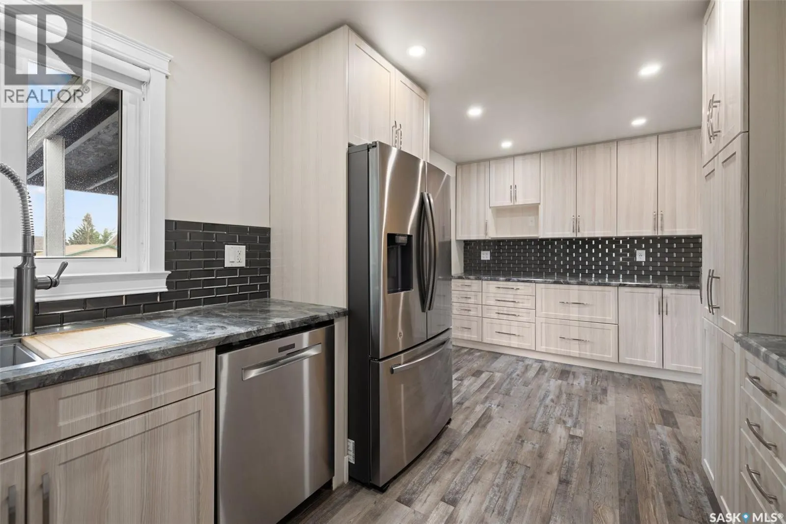 1538 SPADINA STREET W