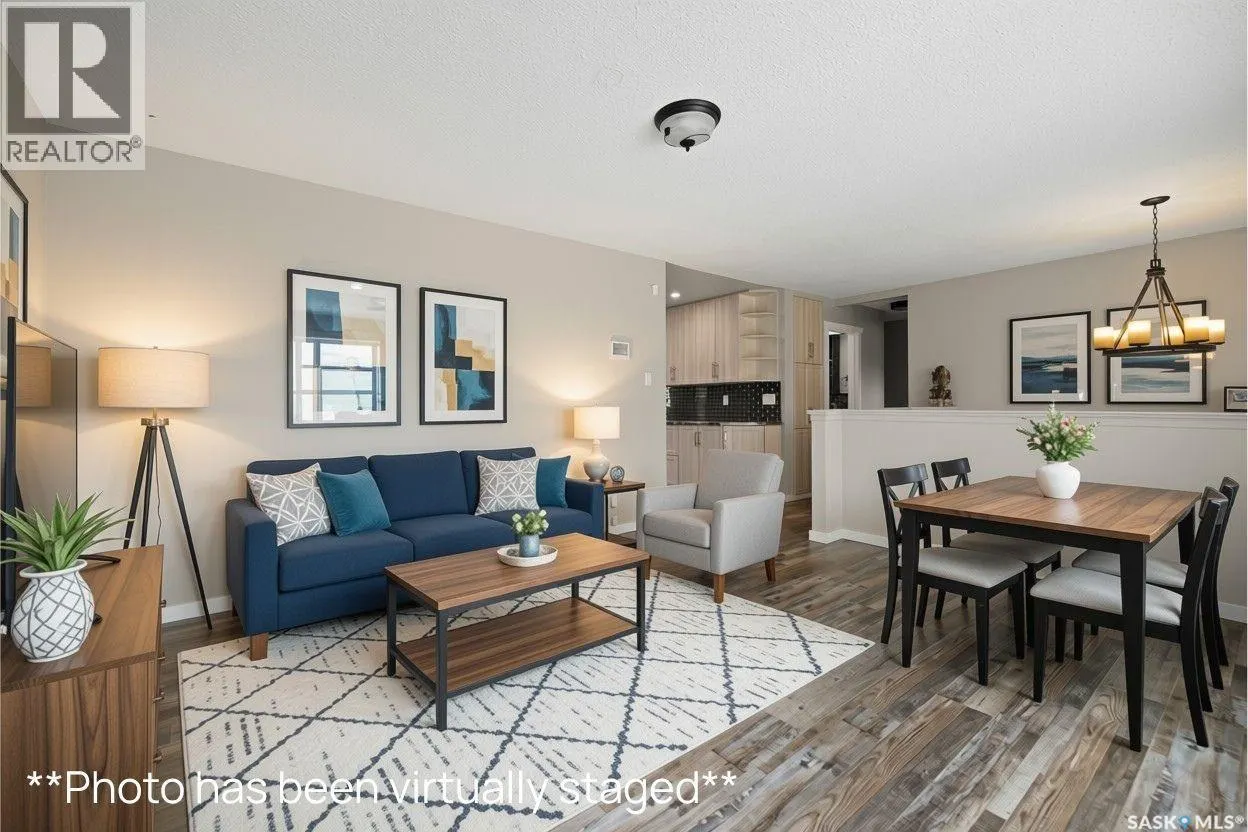 1538 SPADINA STREET W