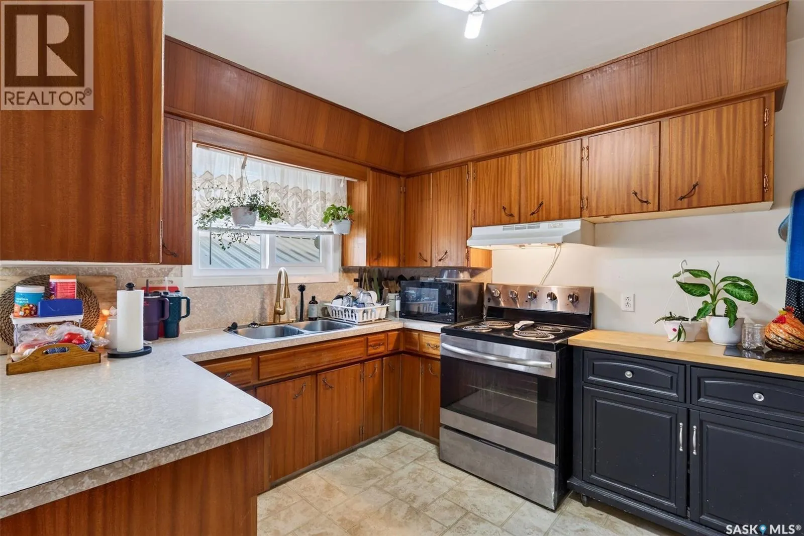 114 Scotia DRIVE