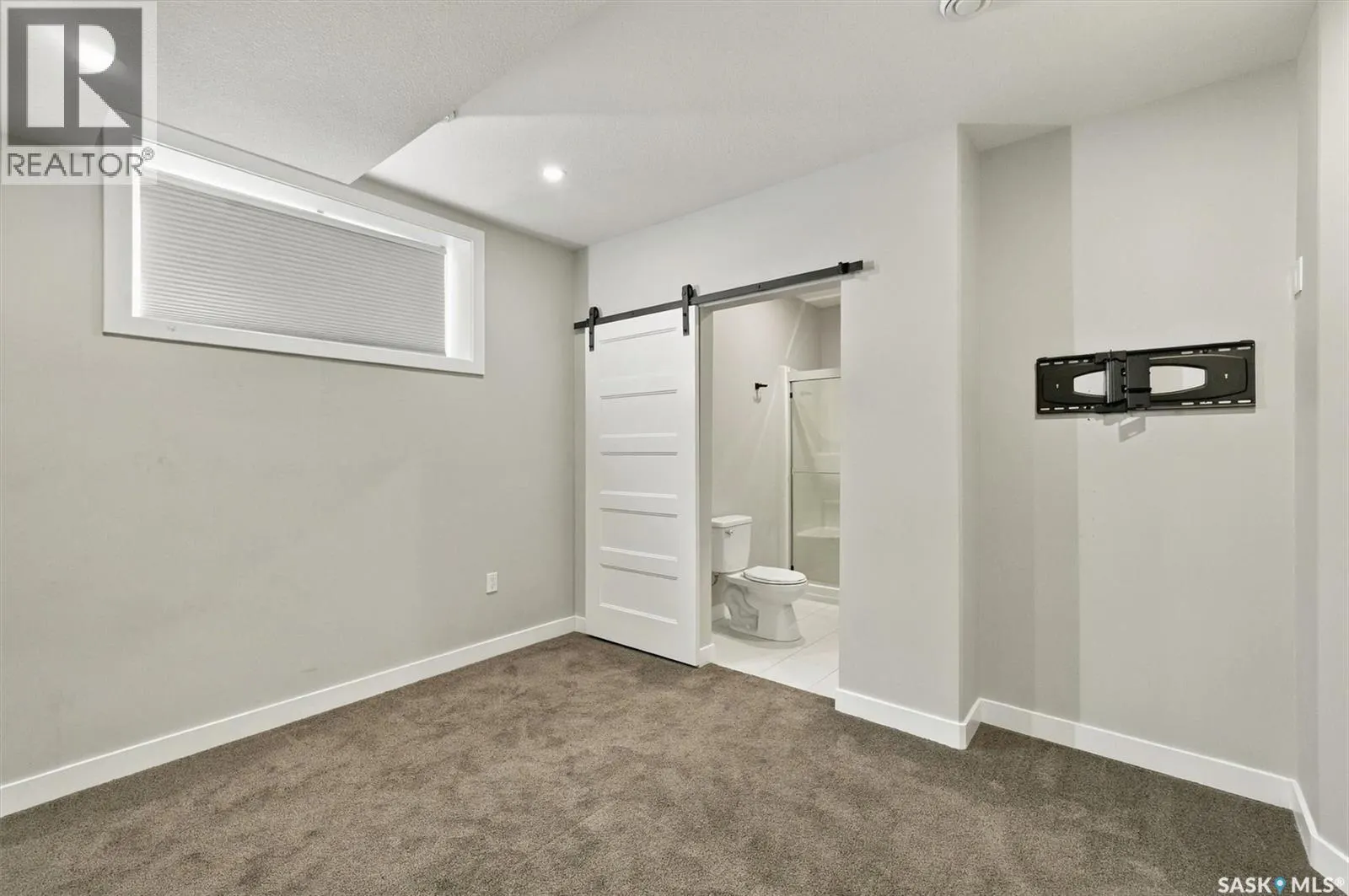 1014 Evergreen BOULEVARD