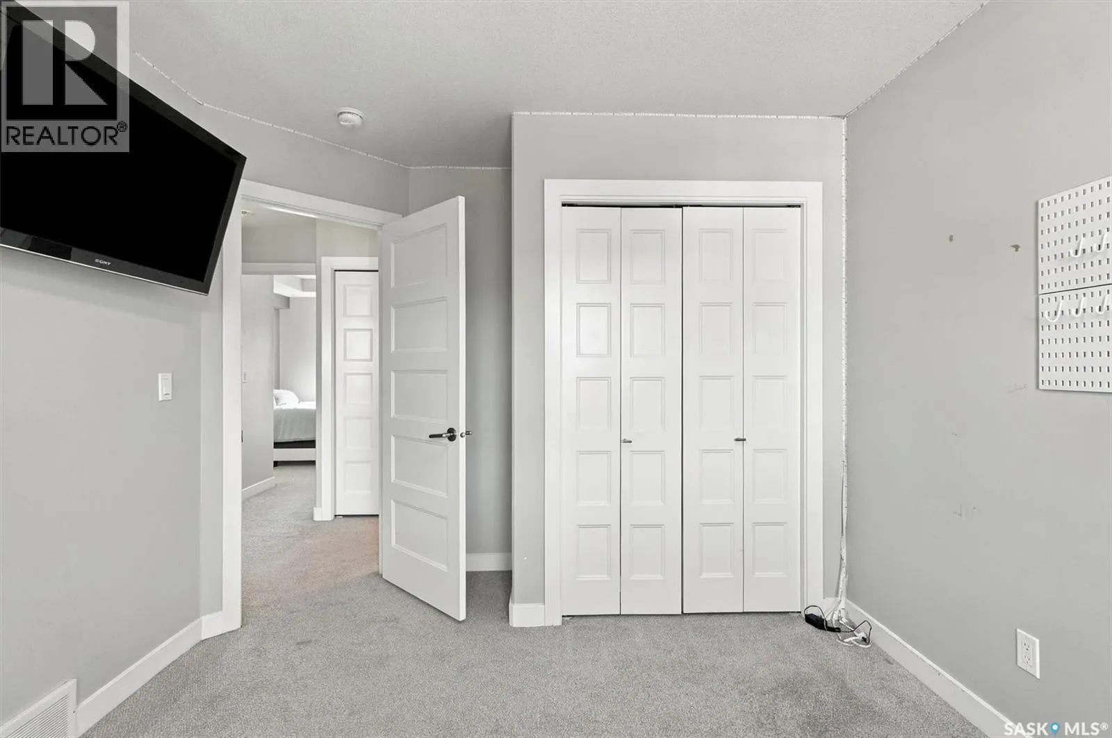 1014 Evergreen BOULEVARD