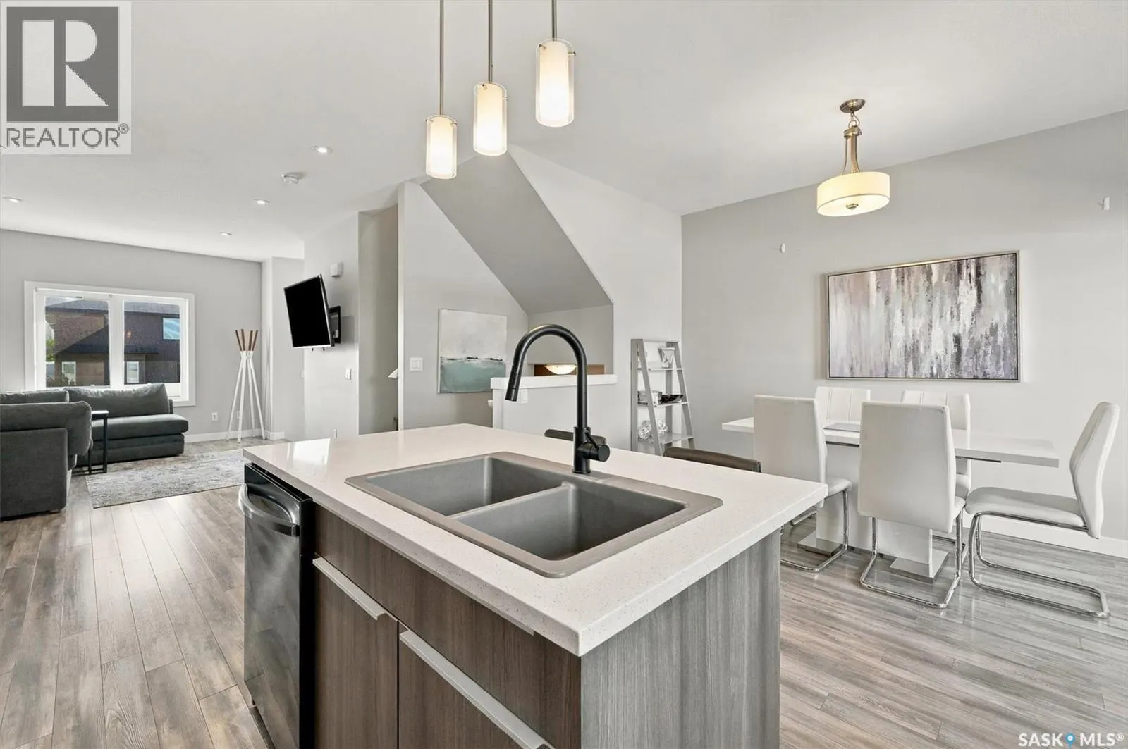 1014 Evergreen BOULEVARD