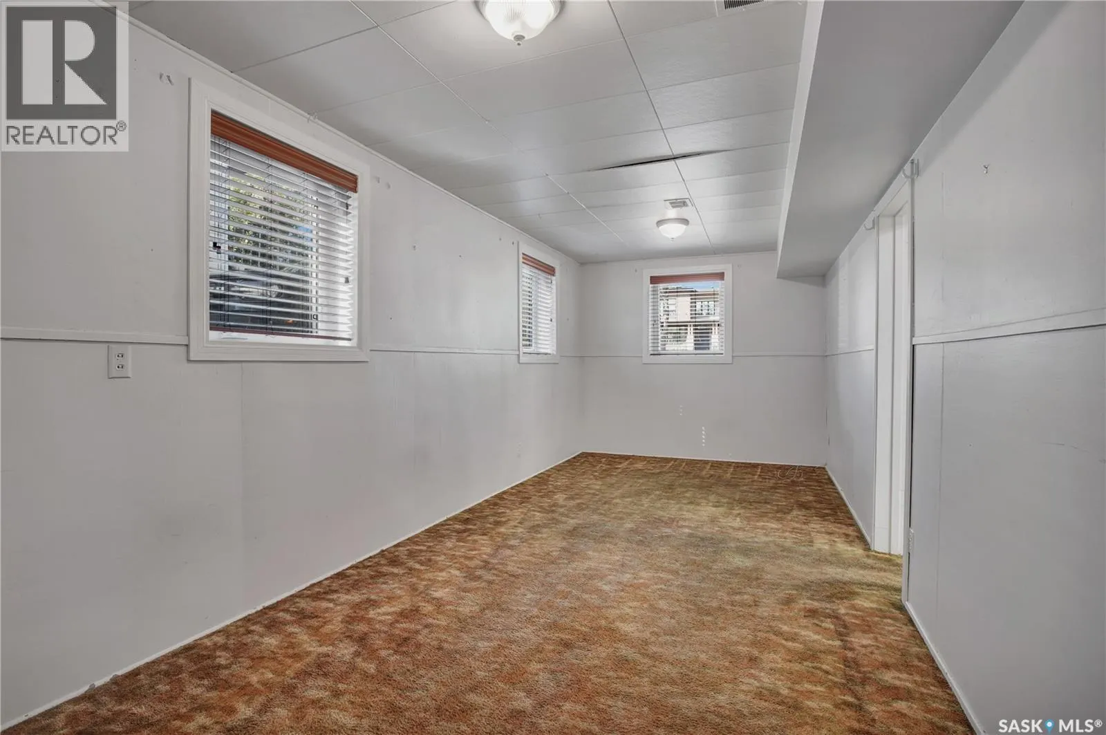 1209 Broadway AVENUE
