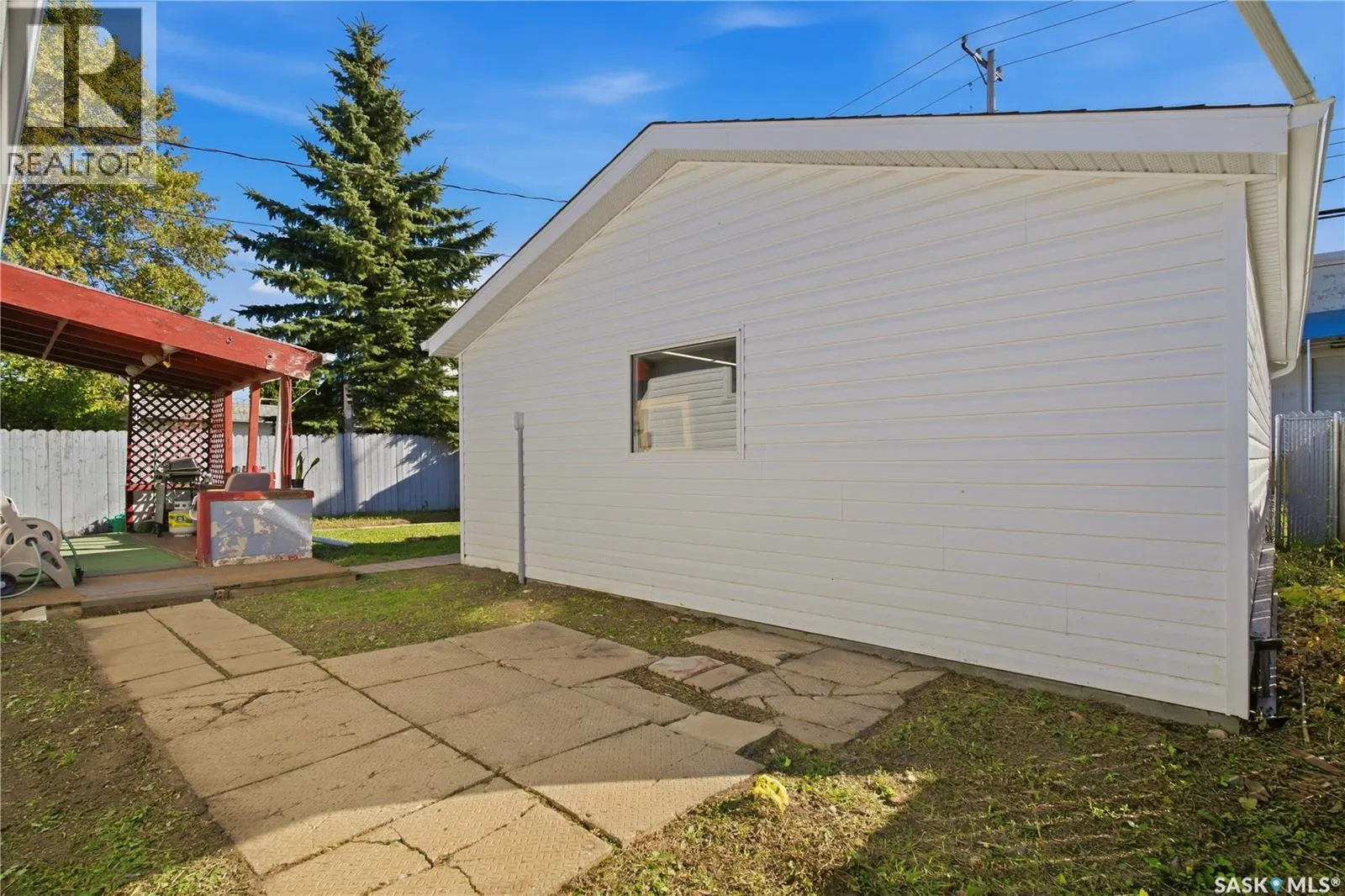 98 Ramsay COURT