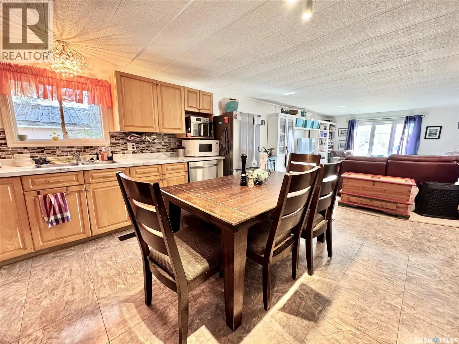 46 Eastview Trailer COURT