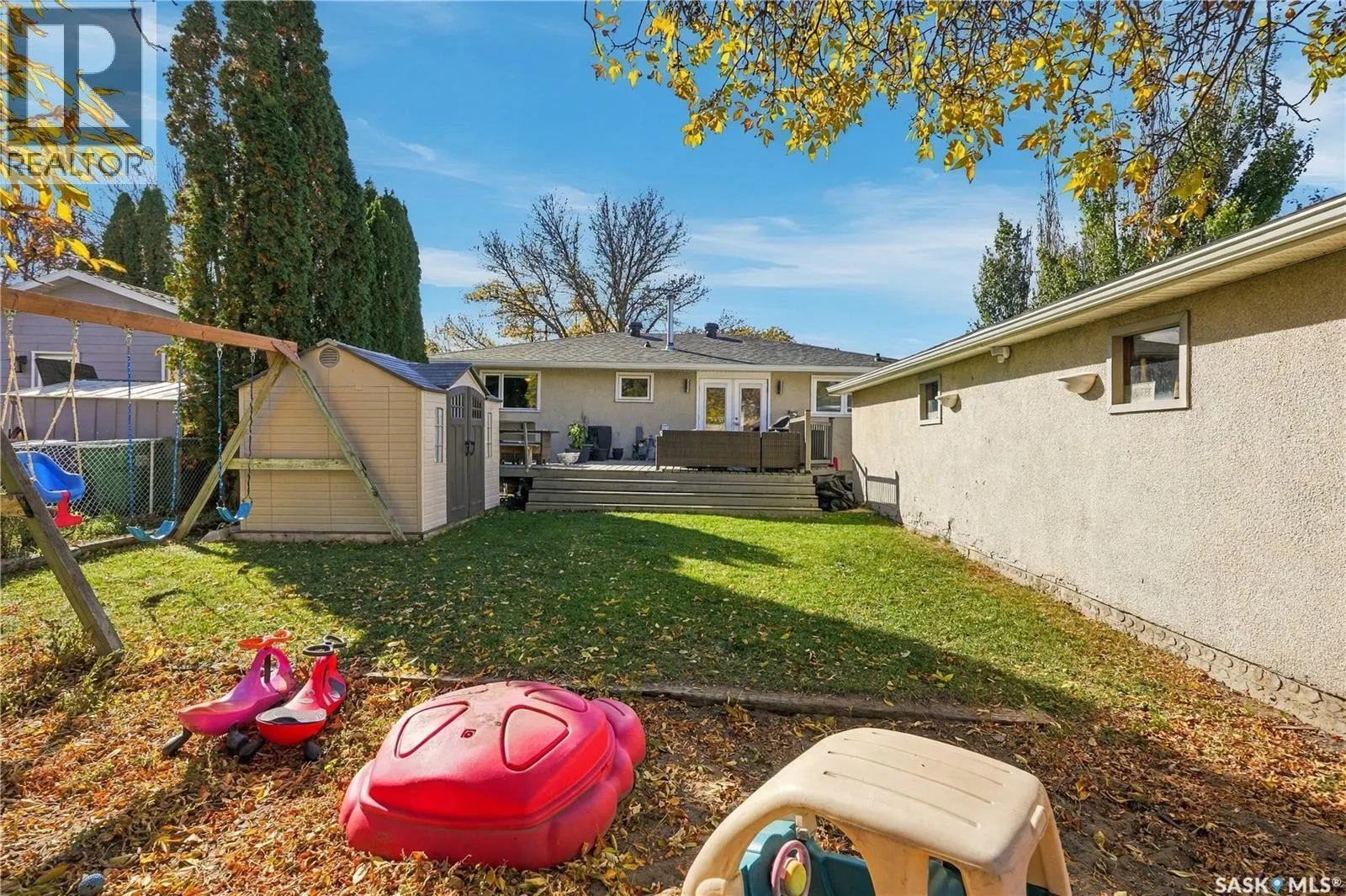 158 Smallwood CRESCENT