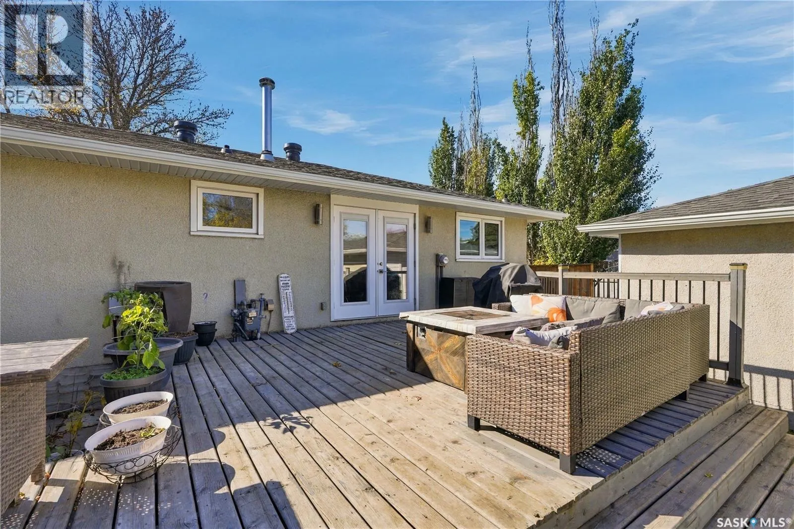 158 Smallwood CRESCENT