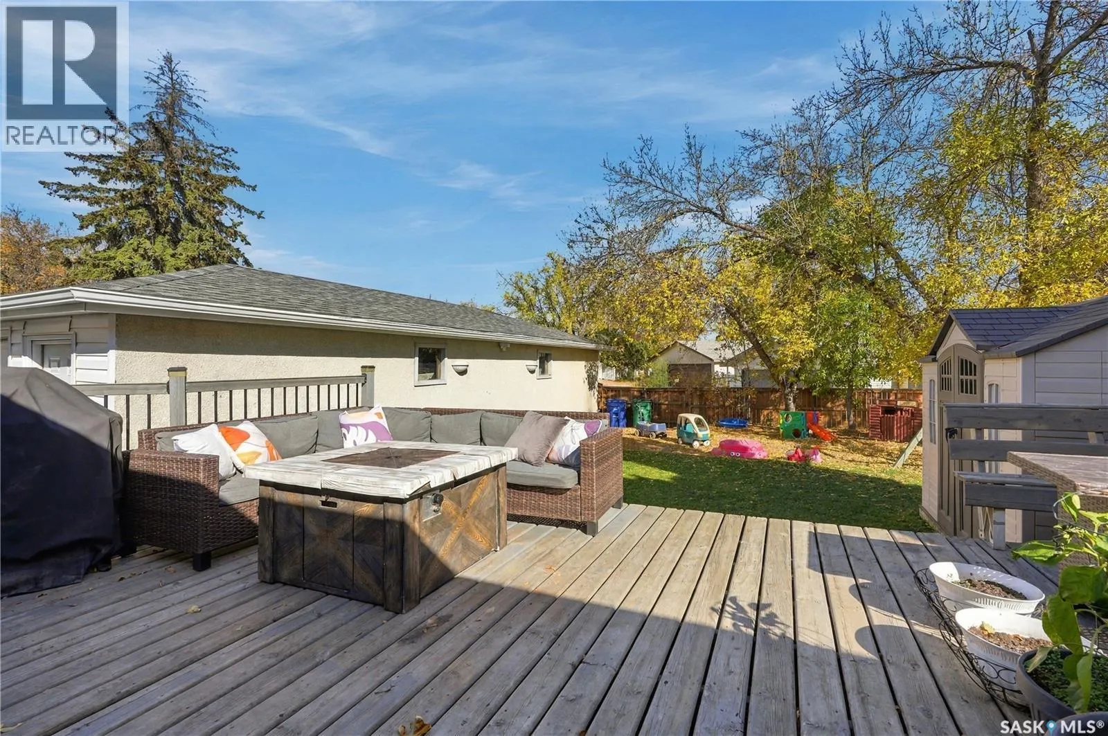158 Smallwood CRESCENT