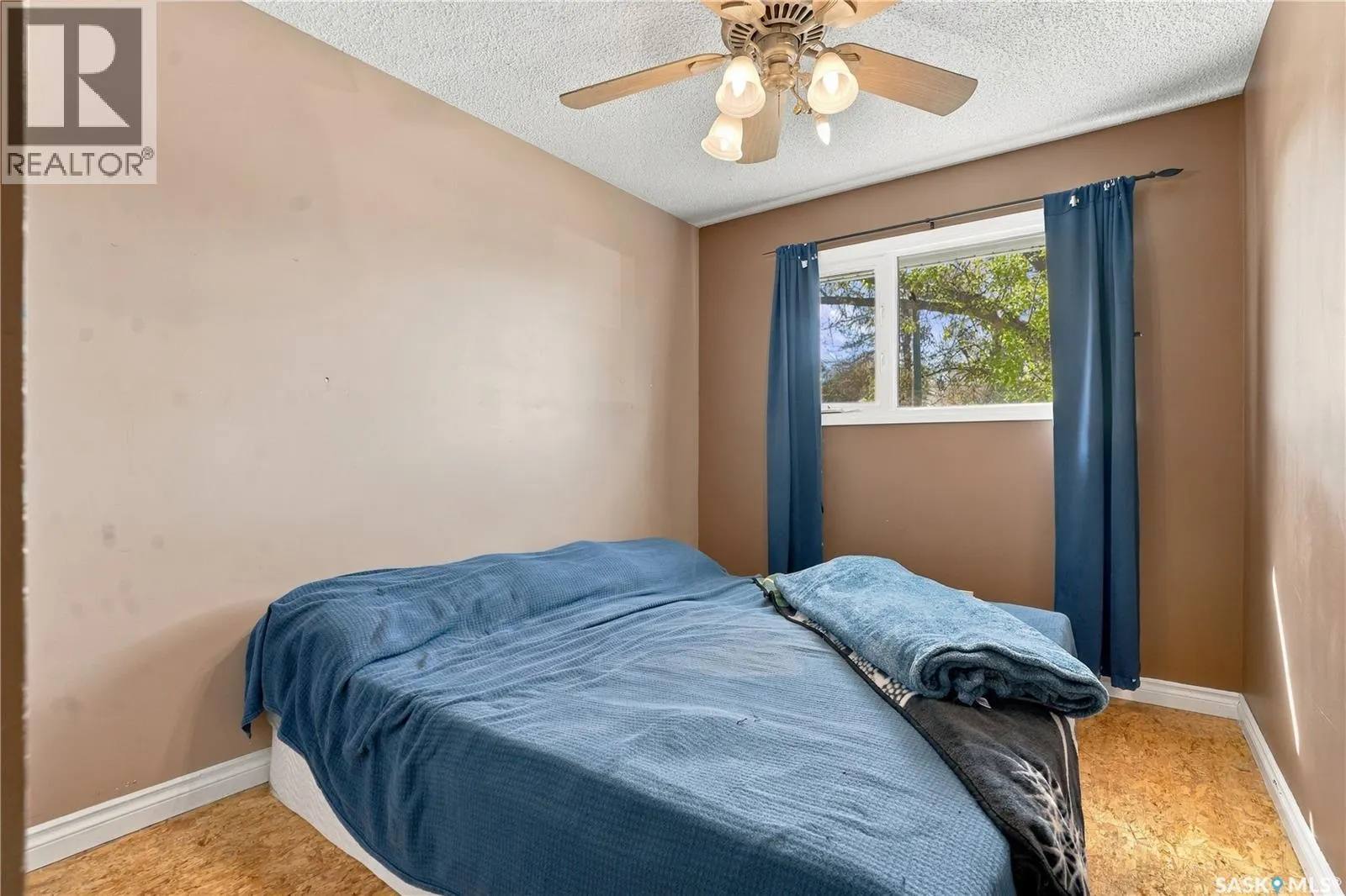 158 Smallwood CRESCENT