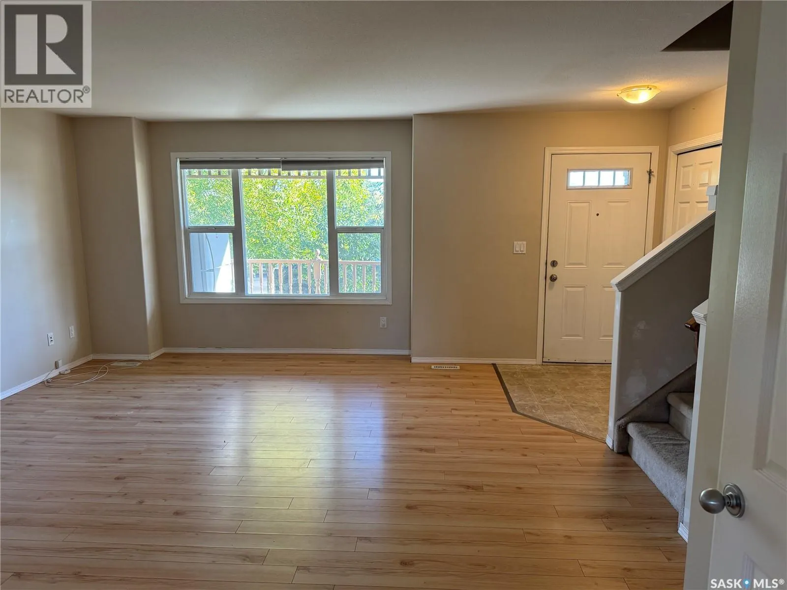 158 East Hampton BOULEVARD