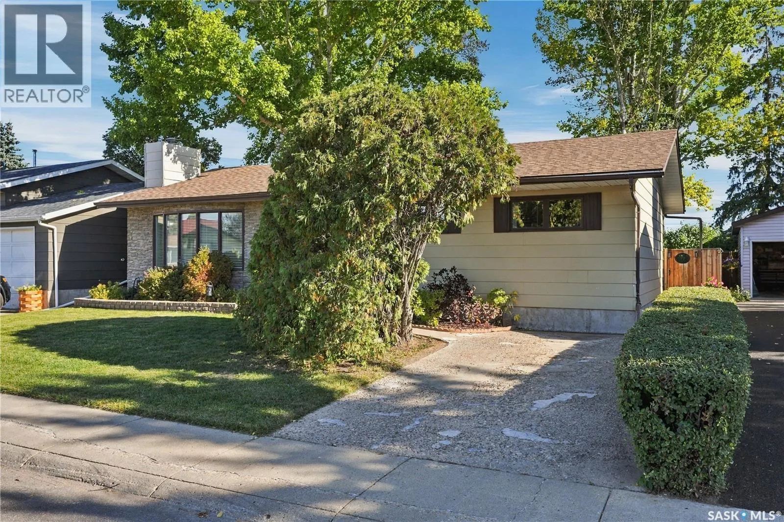 222 Smith ROAD