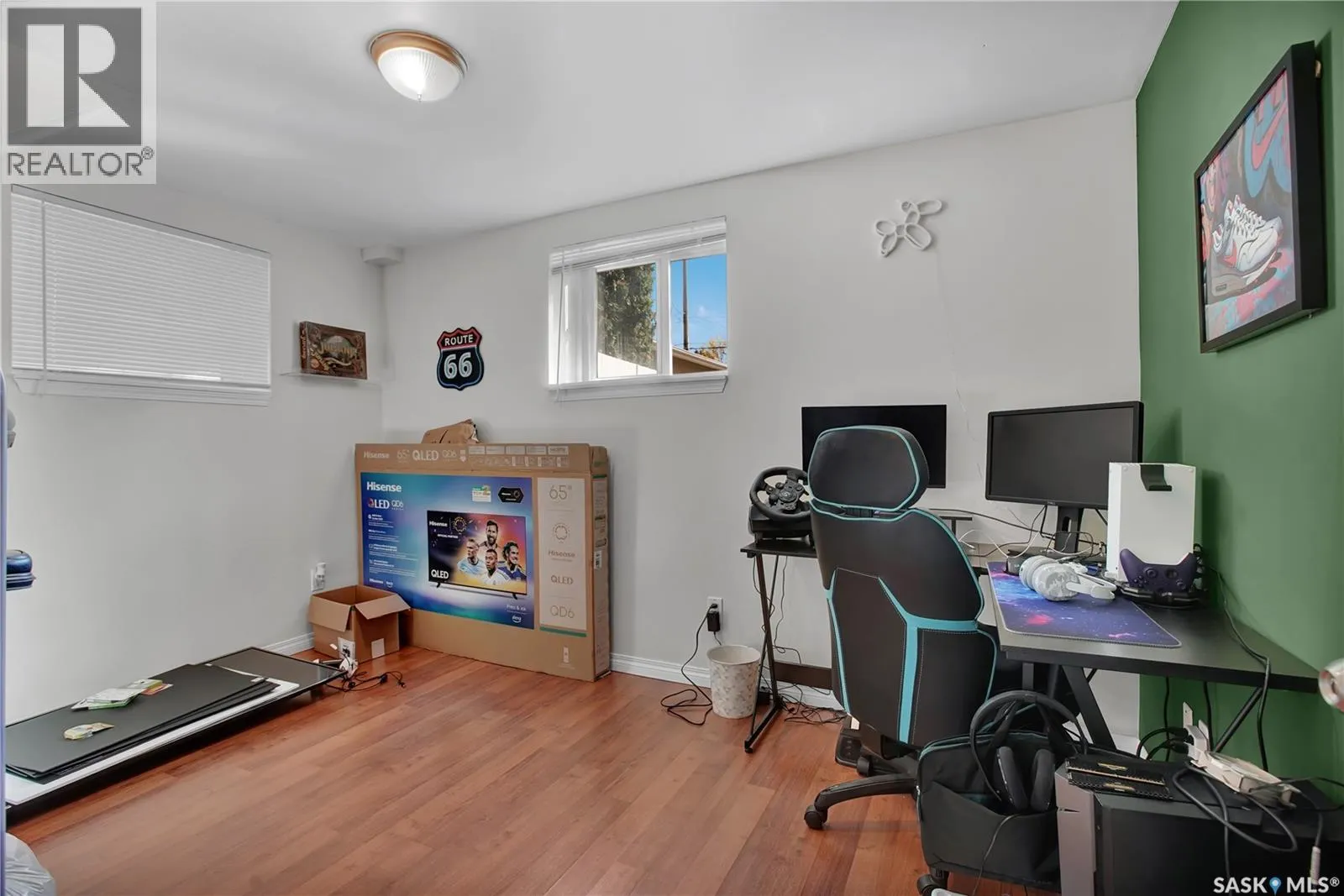 1104 4th STREET E