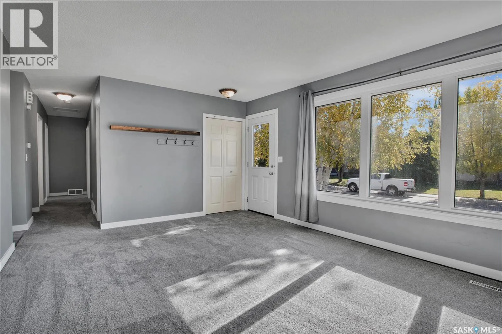 63 Jordan PLACE