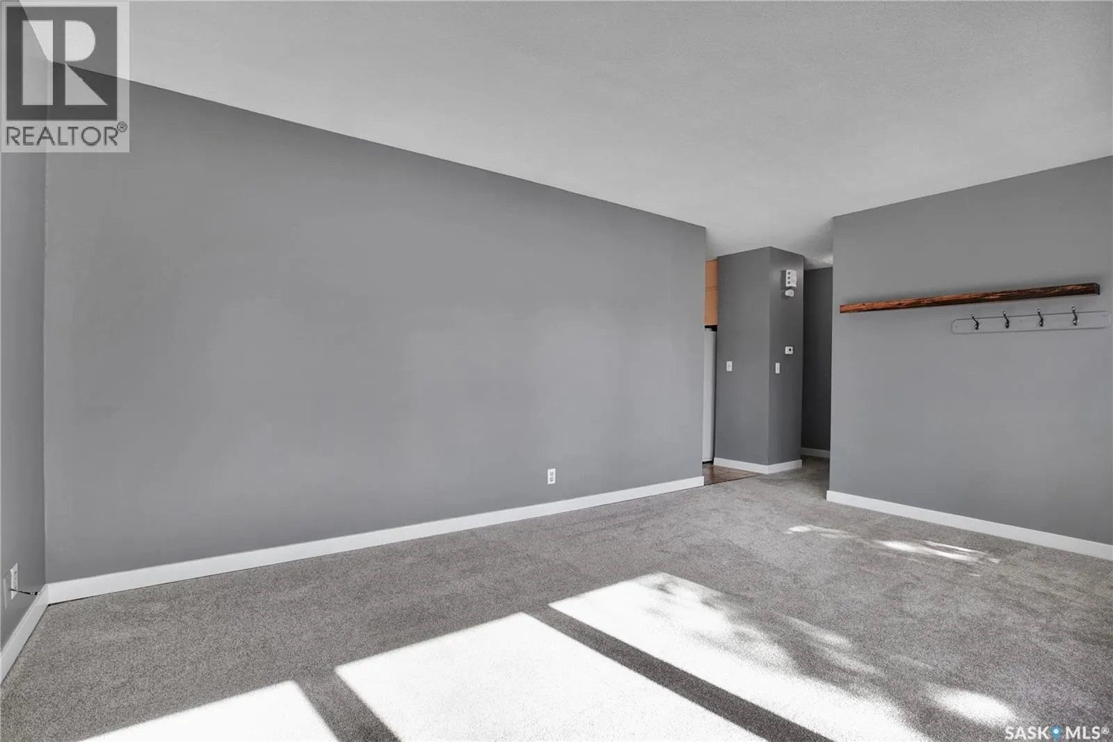 63 Jordan PLACE