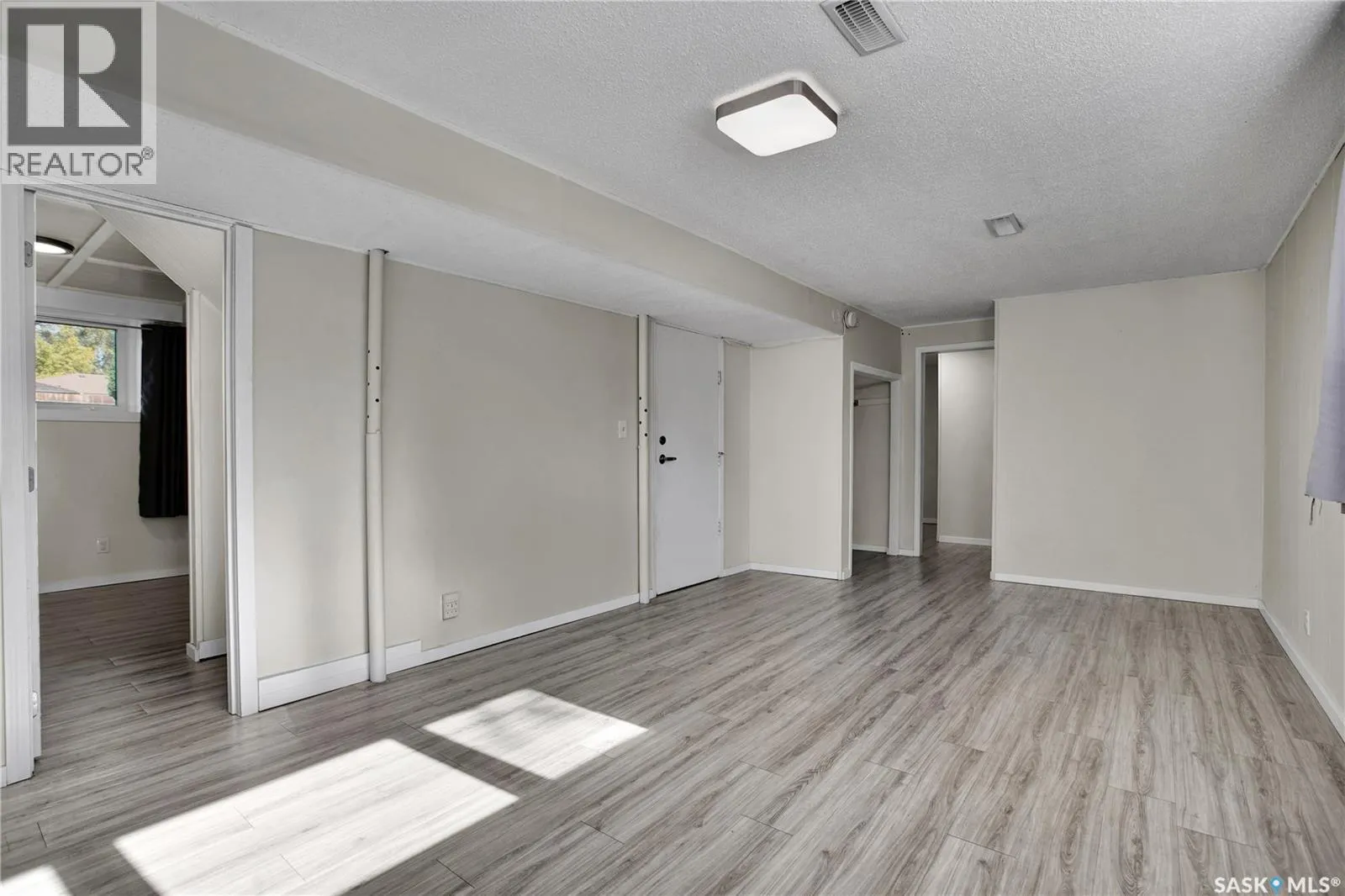 63 Jordan PLACE