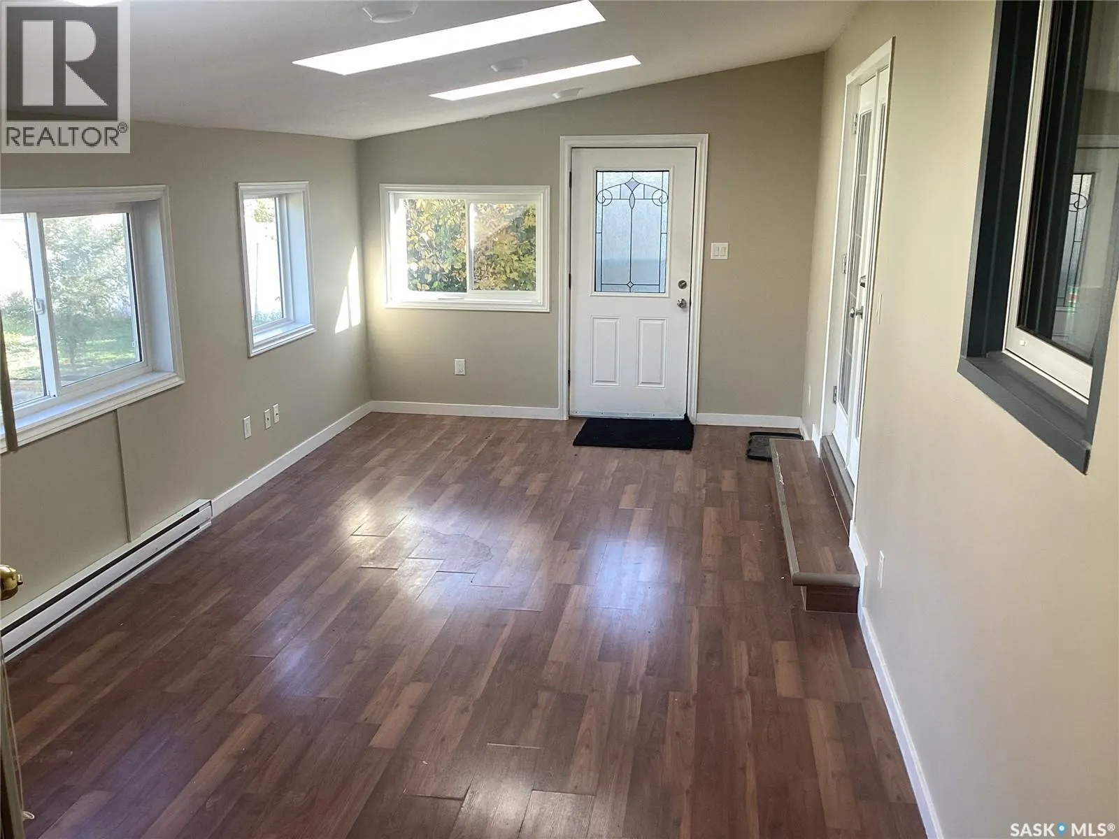3338 Gordon ROAD